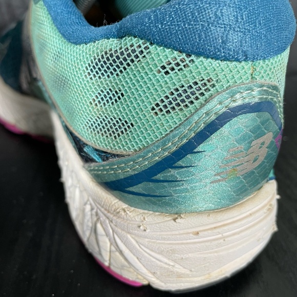 New Balance 1260v6 women’s size 9.5 - Picture 6 of 13